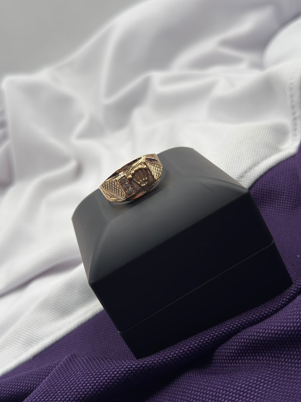 Anillo Corona Circones