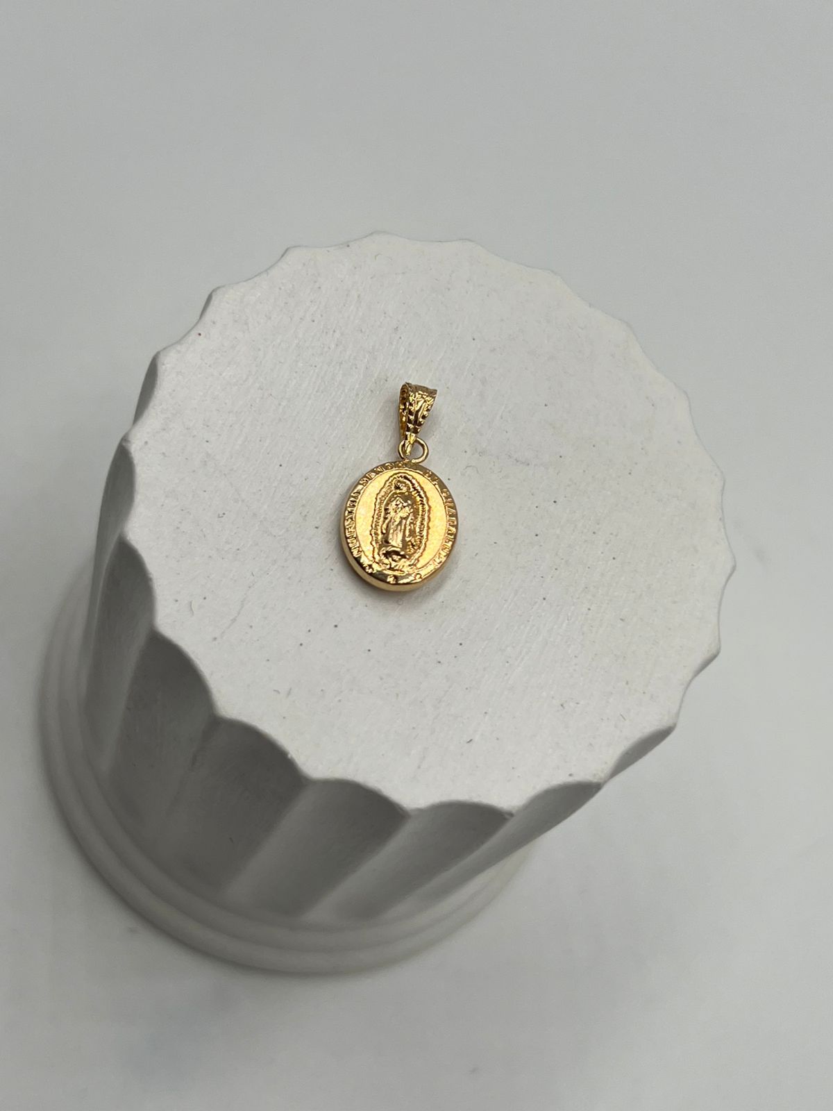 Dije Medalla Virgen Guadalupe