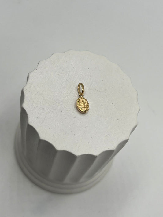 Dije Mini Virgen De Guadalupe Oro Amarillo