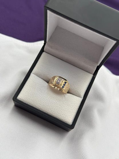 Anillo Tipo Sello Centro Circones blanco Y Azules
