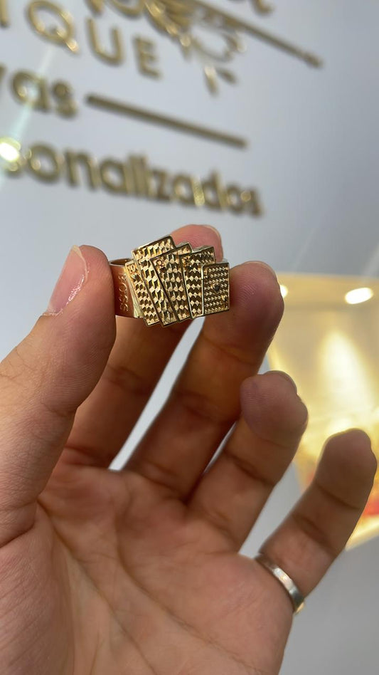 Anillo Cartas Oro Amarillo